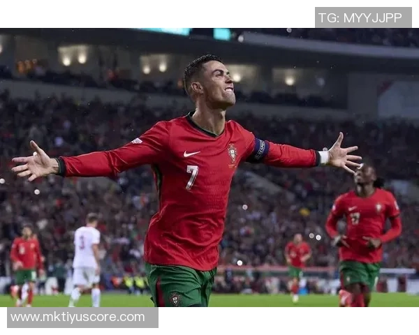 姐姐力挺C罗：批评他去白宫的声音令人失望他为葡萄牙付出二十年